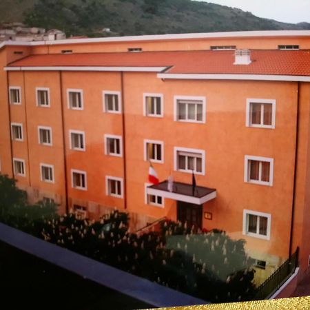 Casapaceebene Hotel San Giovanni Rotondo Kültér fotó