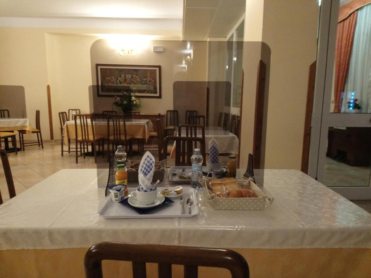 Casapaceebene Hotel San Giovanni Rotondo Kültér fotó