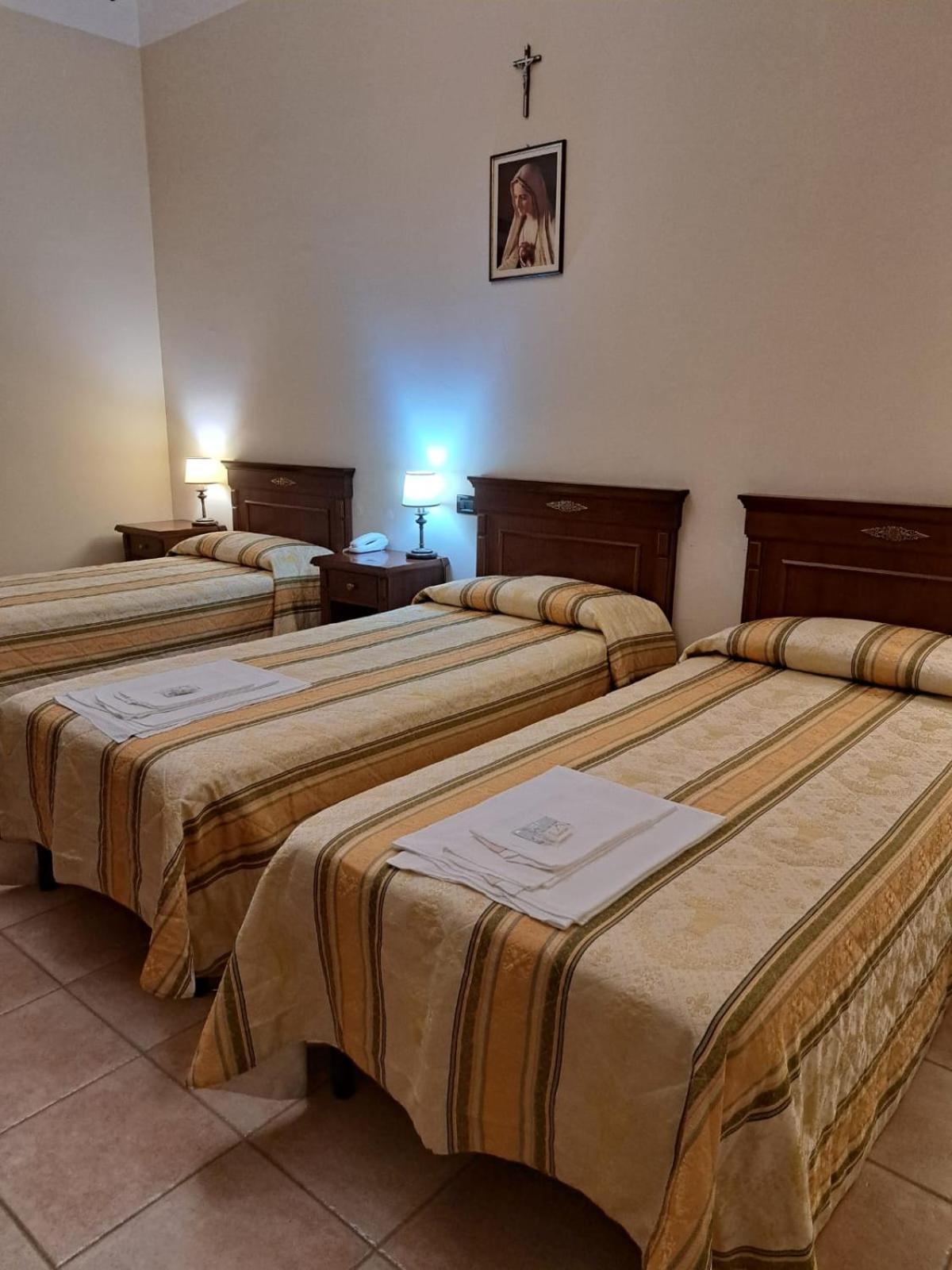 Casapaceebene Hotel San Giovanni Rotondo Kültér fotó