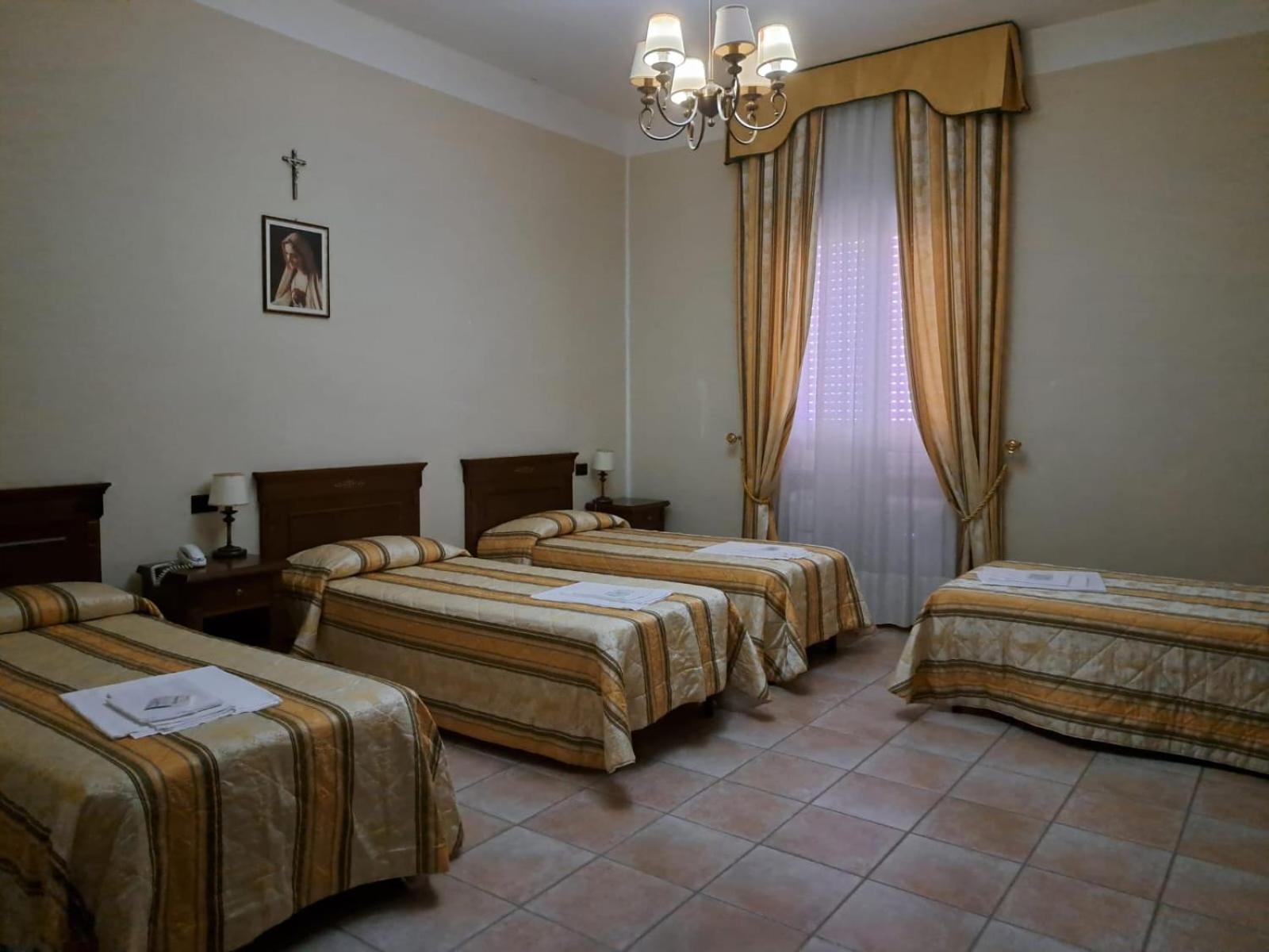 Casapaceebene Hotel San Giovanni Rotondo Kültér fotó