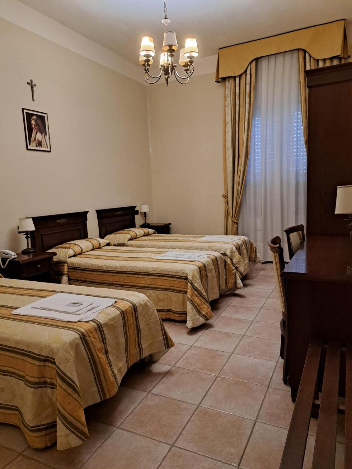Casapaceebene Hotel San Giovanni Rotondo Kültér fotó